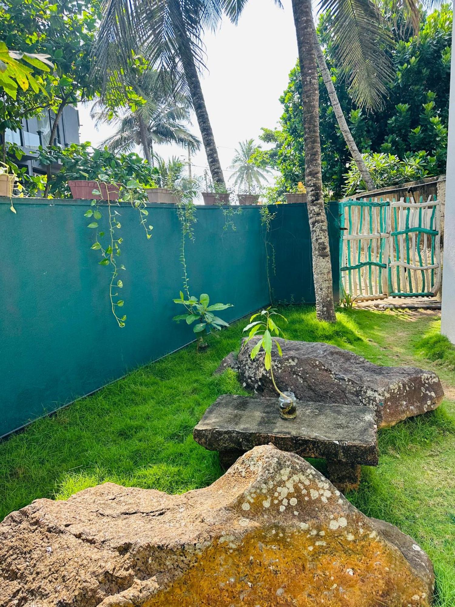 Villa 47 Hikkaduwa Esterno foto