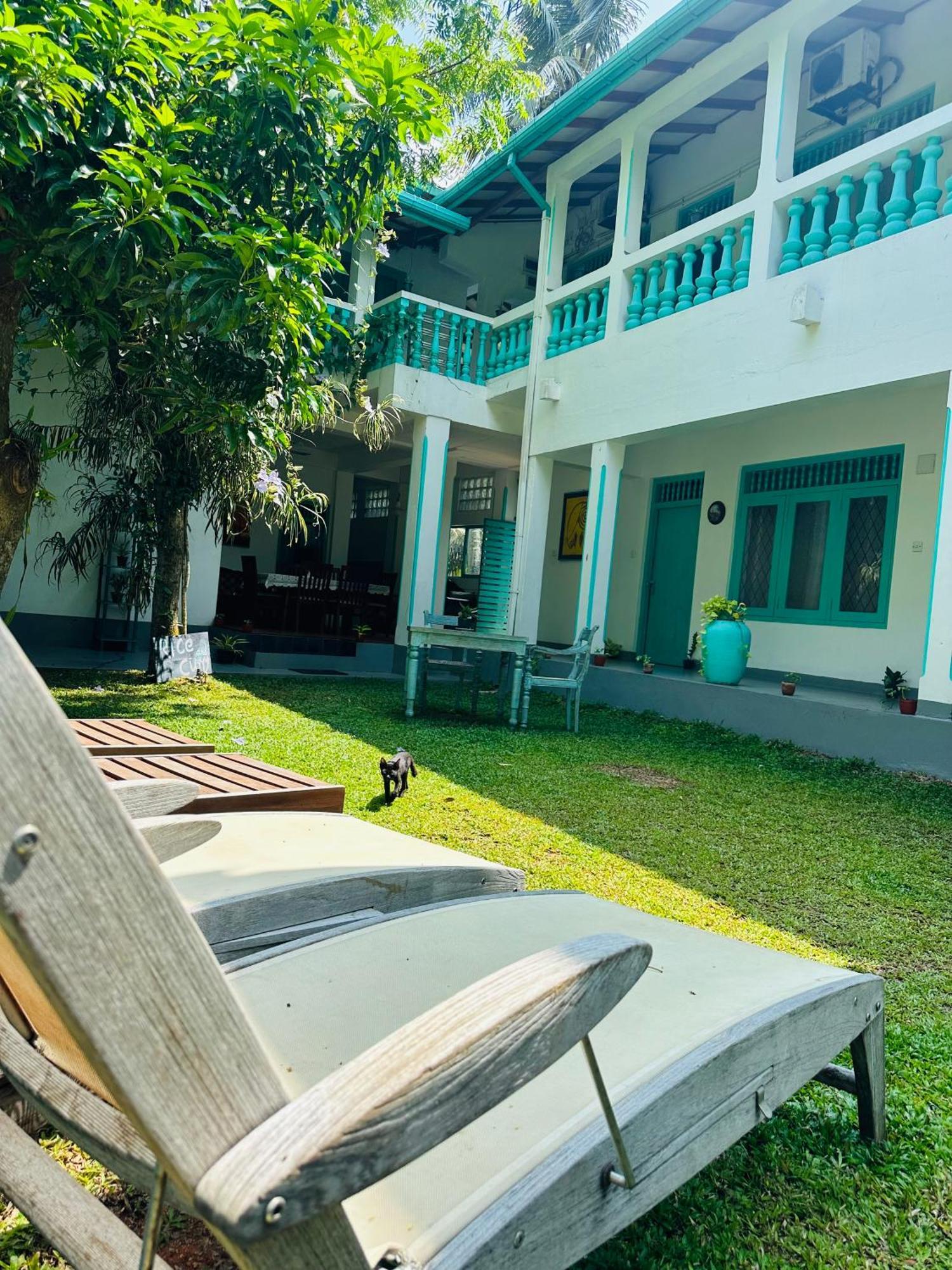 Villa 47 Hikkaduwa Esterno foto